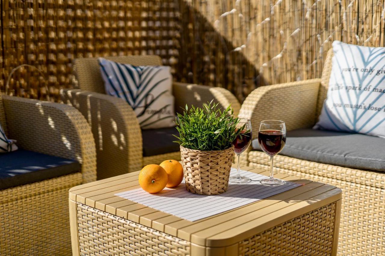Black Beach Luxury Vacation House Puerto de Santiago  Zewnętrze zdjęcie