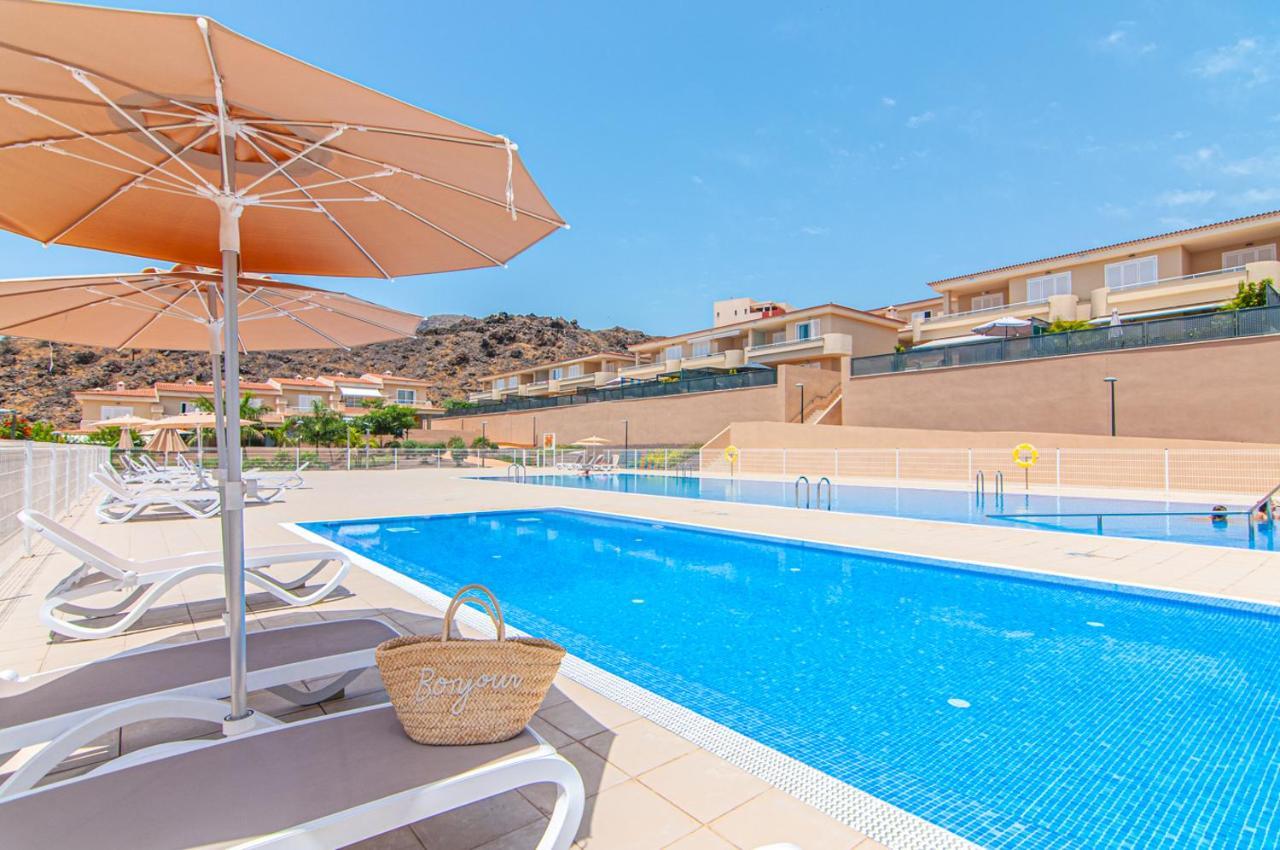 Black Beach Luxury Vacation House Puerto de Santiago  Zewnętrze zdjęcie